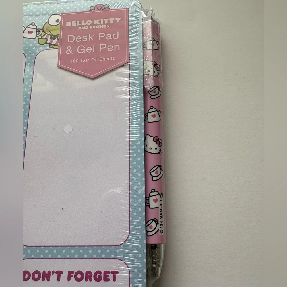 Sanrio Hello Kitty Pink Desk Pad and Pen Set